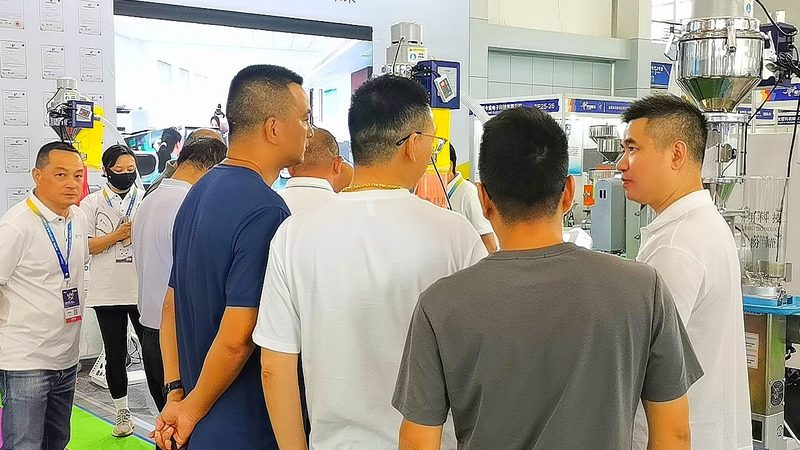 小型广告制作店加盟品牌怎么查